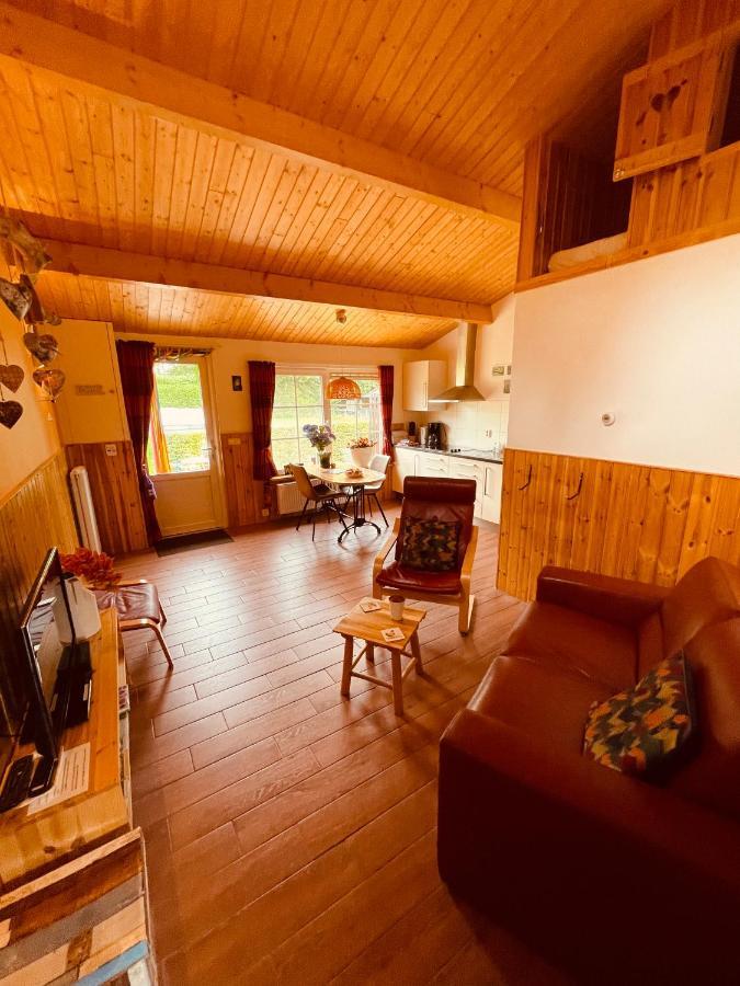 Erve Dikkeboer Bed & Breakfast Bathmen ภายนอก รูปภาพ
