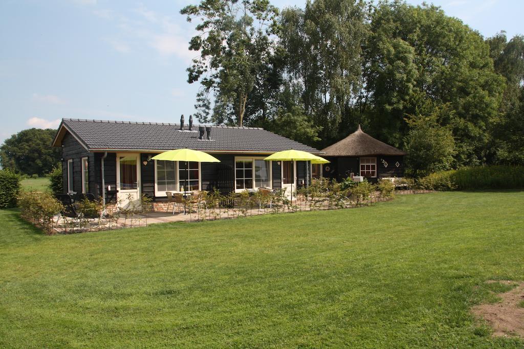 Erve Dikkeboer Bed & Breakfast Bathmen ภายนอก รูปภาพ