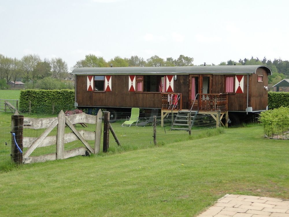 Erve Dikkeboer Bed & Breakfast Bathmen ภายนอก รูปภาพ